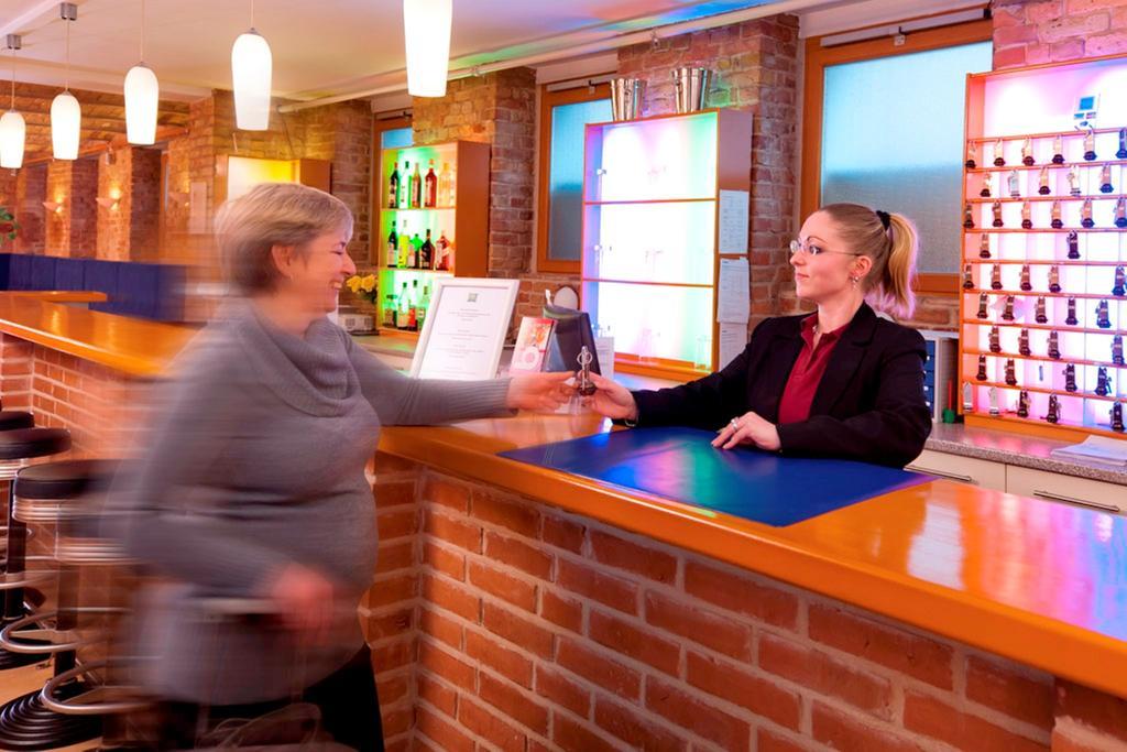 Ibis Styles Berlin City Ost Restaurant photo