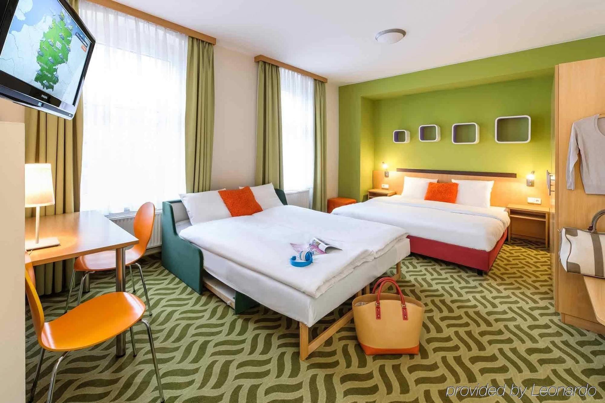 Ibis Styles Berlin City Ost Exterior photo